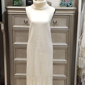 White House Black Market Sleeveless Tunic